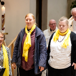 20. ÖKUMENISCHER GOTTESDIENST für Menschen mit und ohne Behinderungen / Erzdiözese Wien/ Schönlaub 20. ÖKUMENISCHER GOTTESDIENST für Menschen mit und ohne Behinderungen